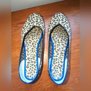 Rothy's Leopard print round toe shoe